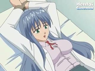 Anime arst mängib koos üks kohta tema patsientidel